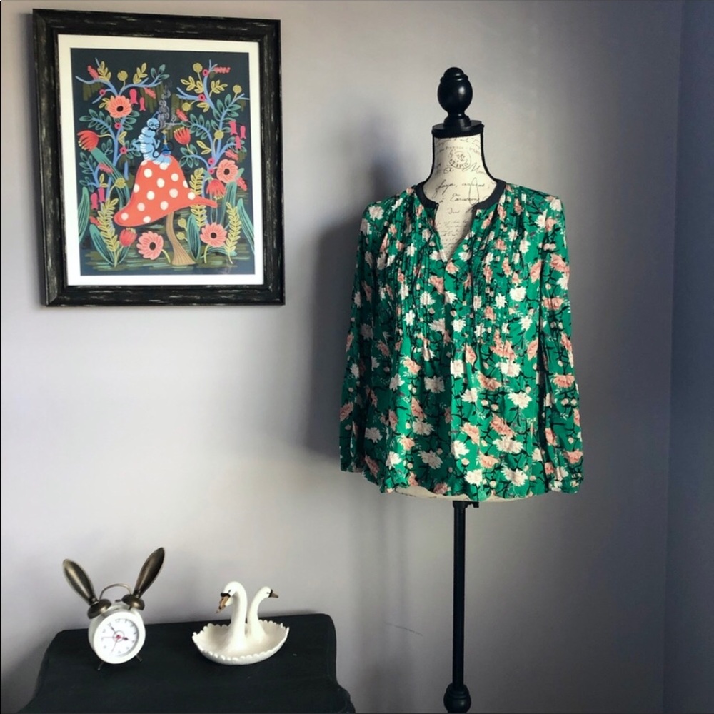 NWOT Pintuck Floral Kelly Green Boho Blouse Top - Picture 6 of 7